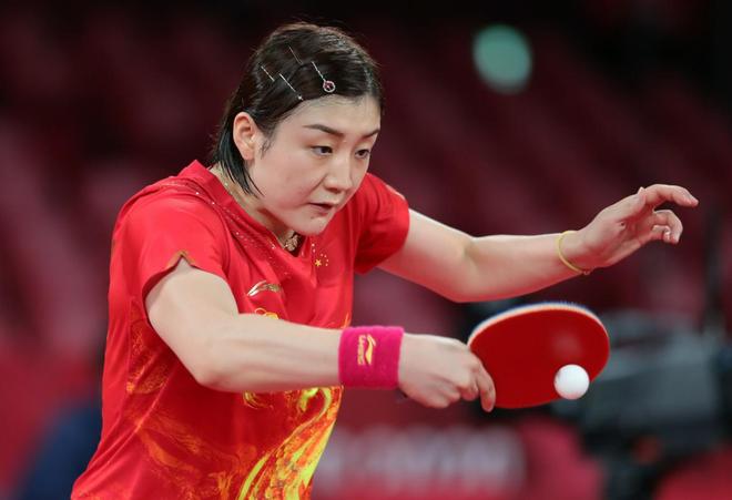 耳语交流 耳语交流