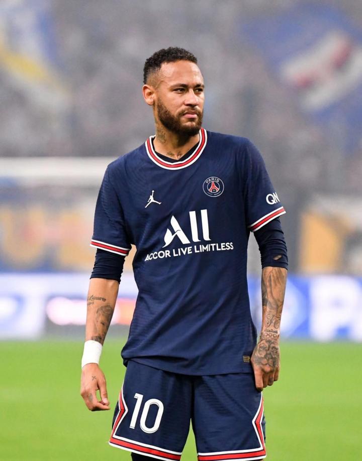 勒继续领先 勒继续领先