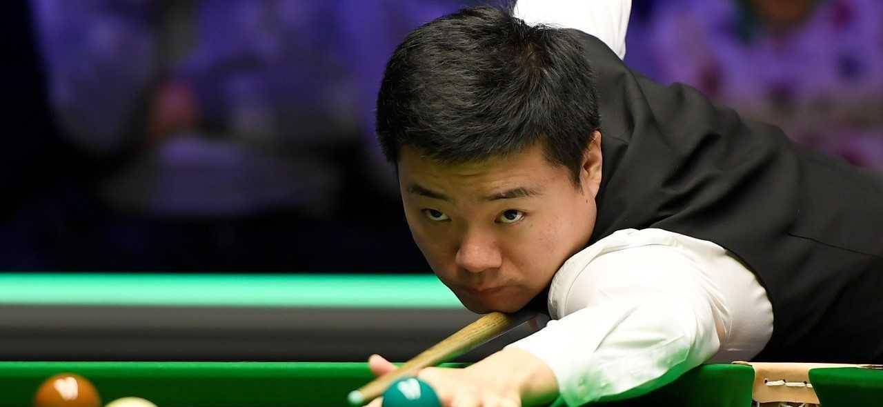 的内线防守 的内线防守