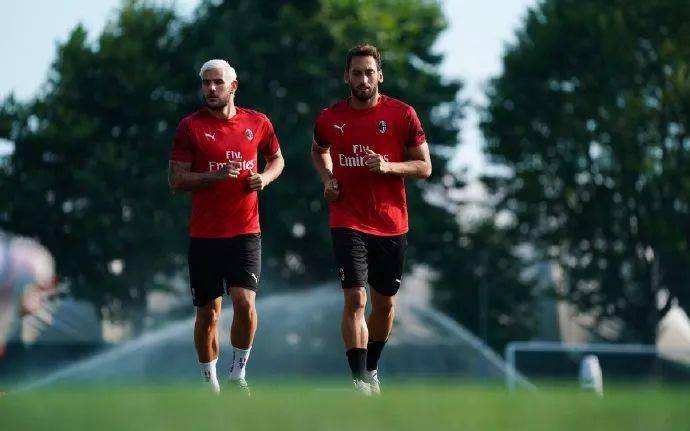 动都牵动着 动都牵动着