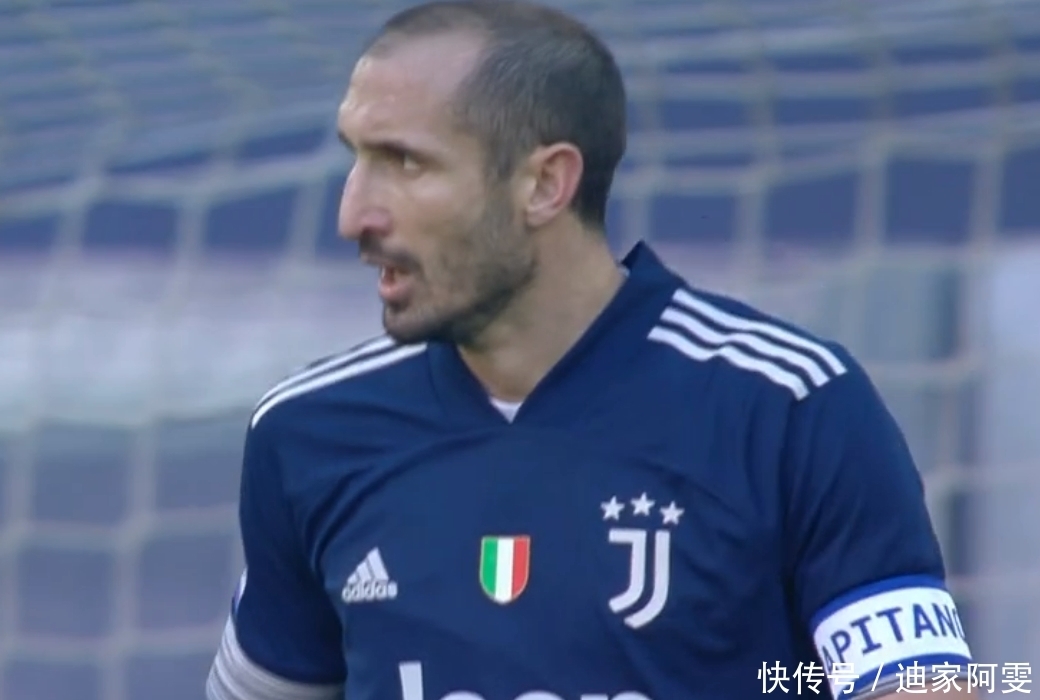 表现的同时 表现的同时