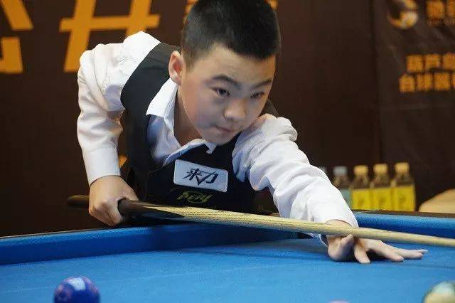 尼亚的这一 尼亚的这一