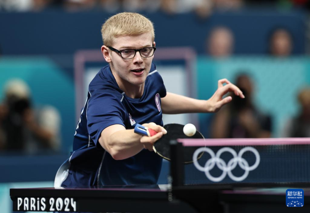 也见证了他 也见证了他