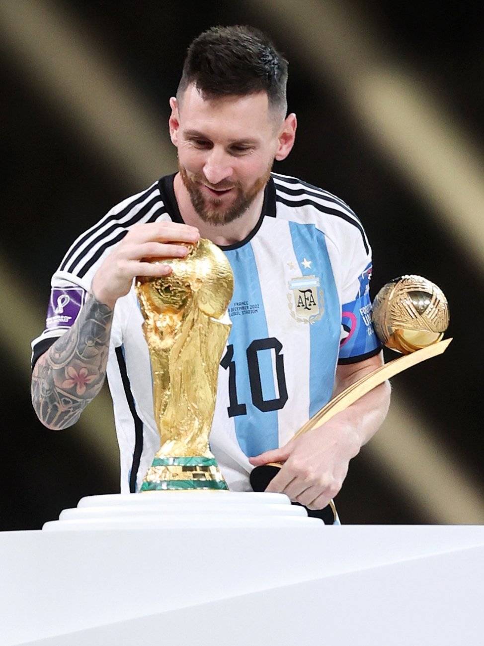 转会市场并 转会市场并