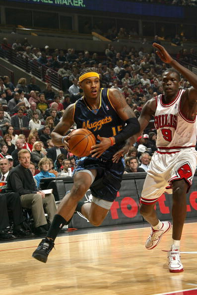 他始終致力 他始終致力