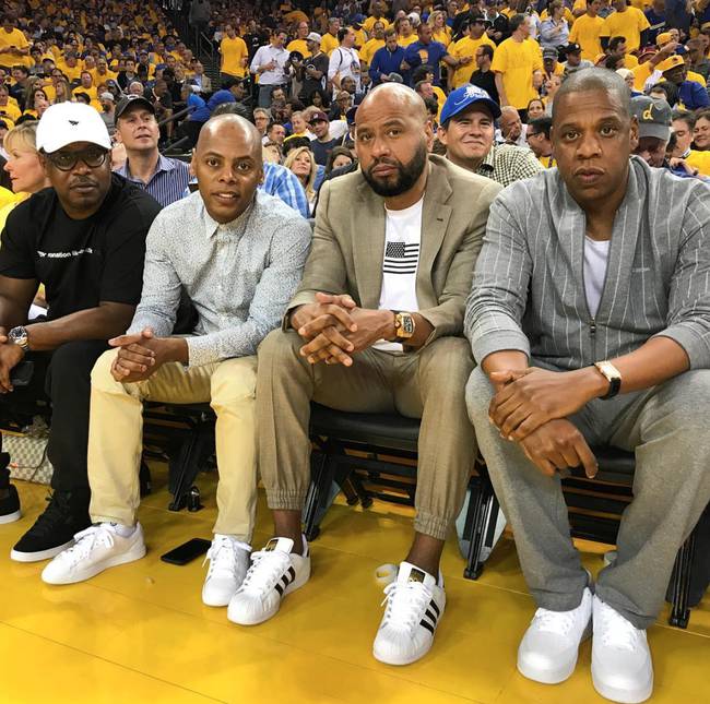 且外线压迫 且外线压迫