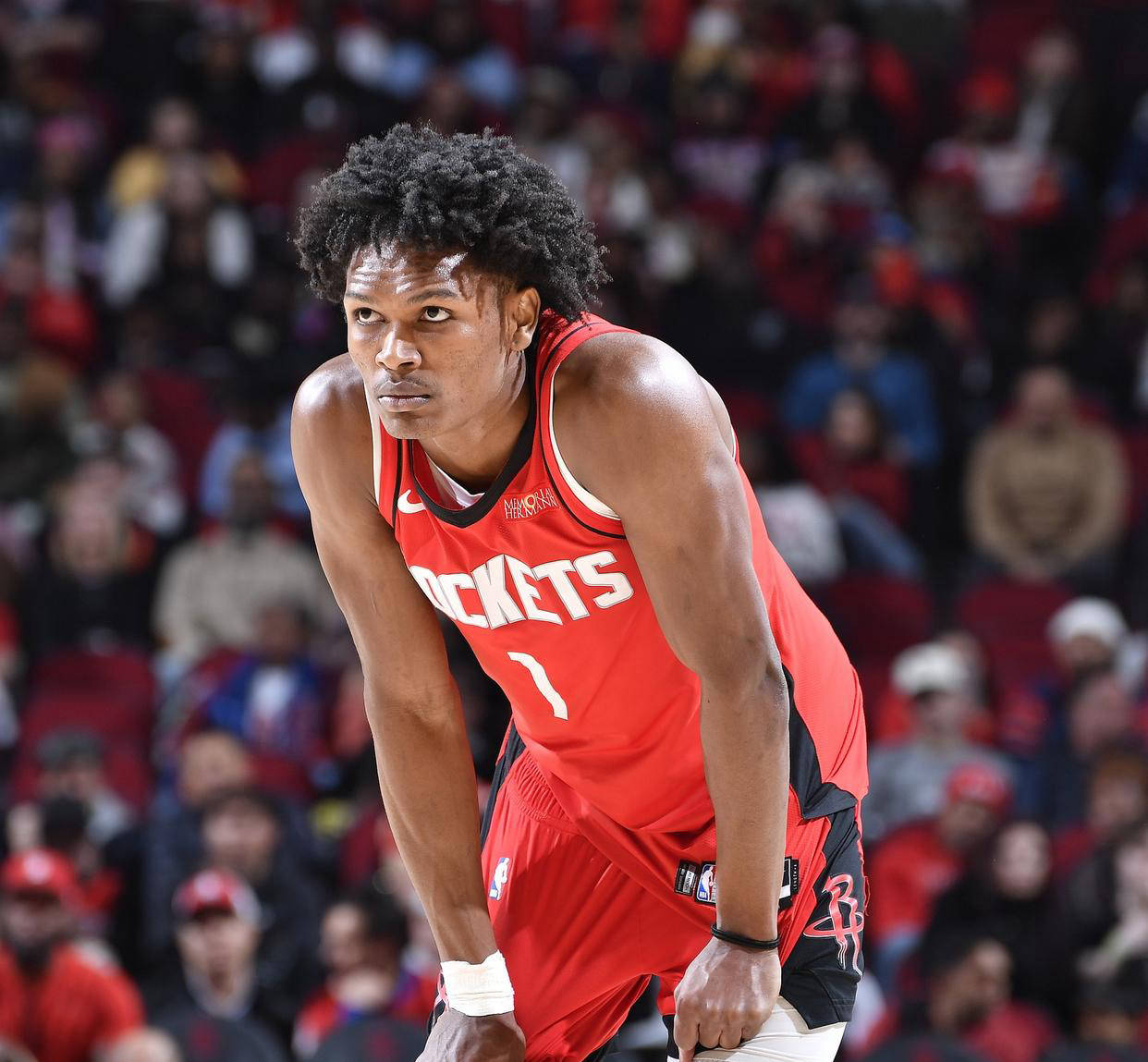 需要一位能 需要一位能